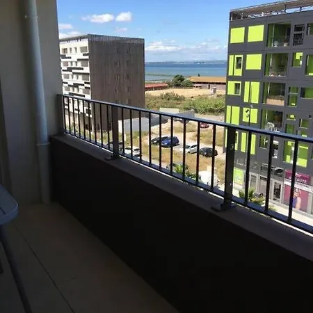 T2 Neuf Pres Des Plages Et Commerces Sete